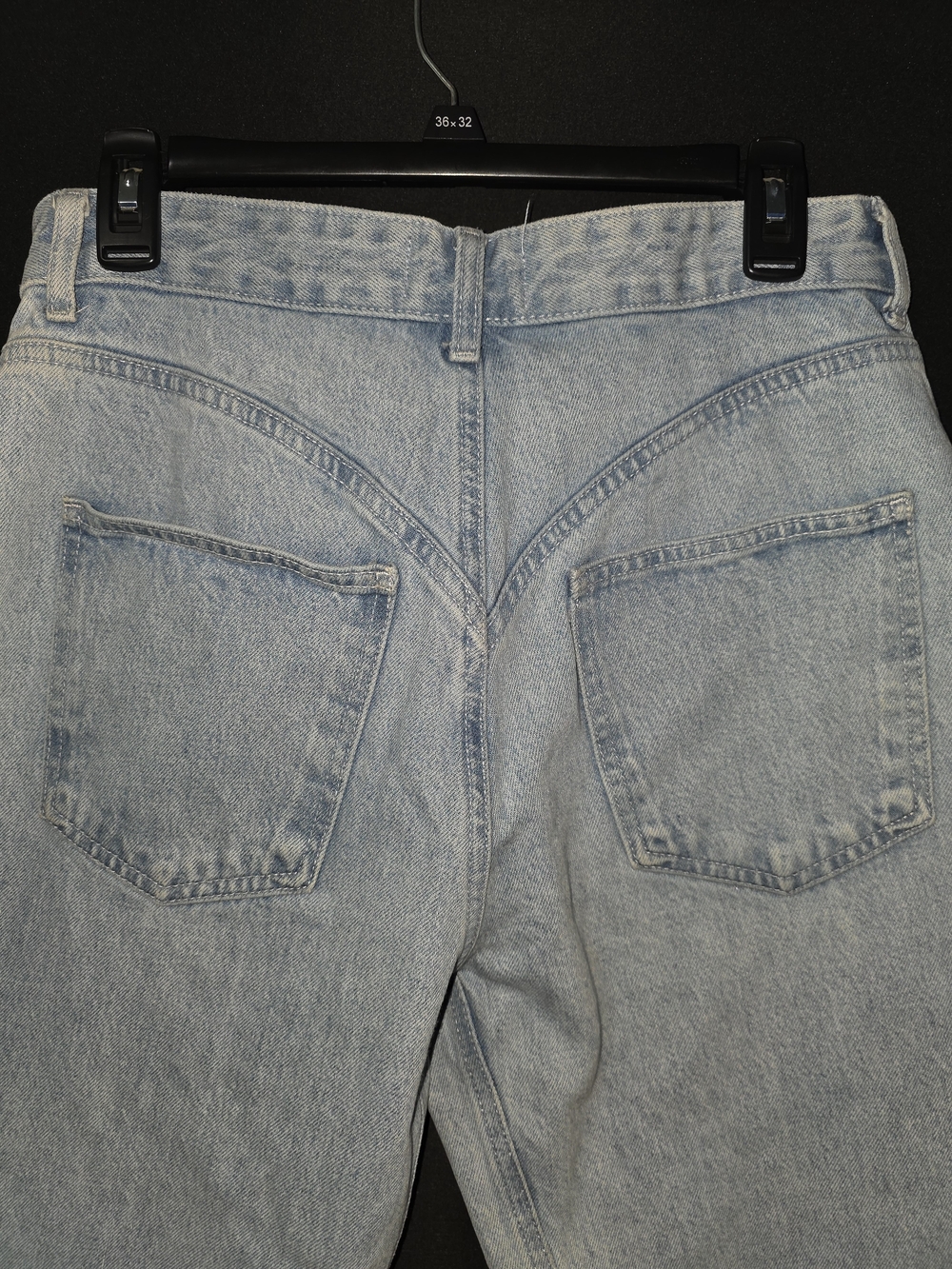 Zara Light Wash Straight-Leg Women's Jeans - Picture 4 of 6